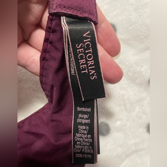 Victorias Secret Rhinestone Bombshell Bra - Picture 4 of 5